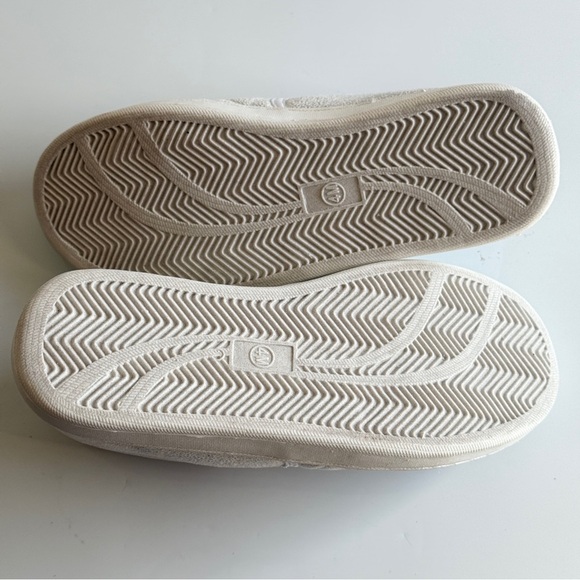 Hot Cakes Quilted Slip-On Shoes Size 4M - Picture 8 of 8